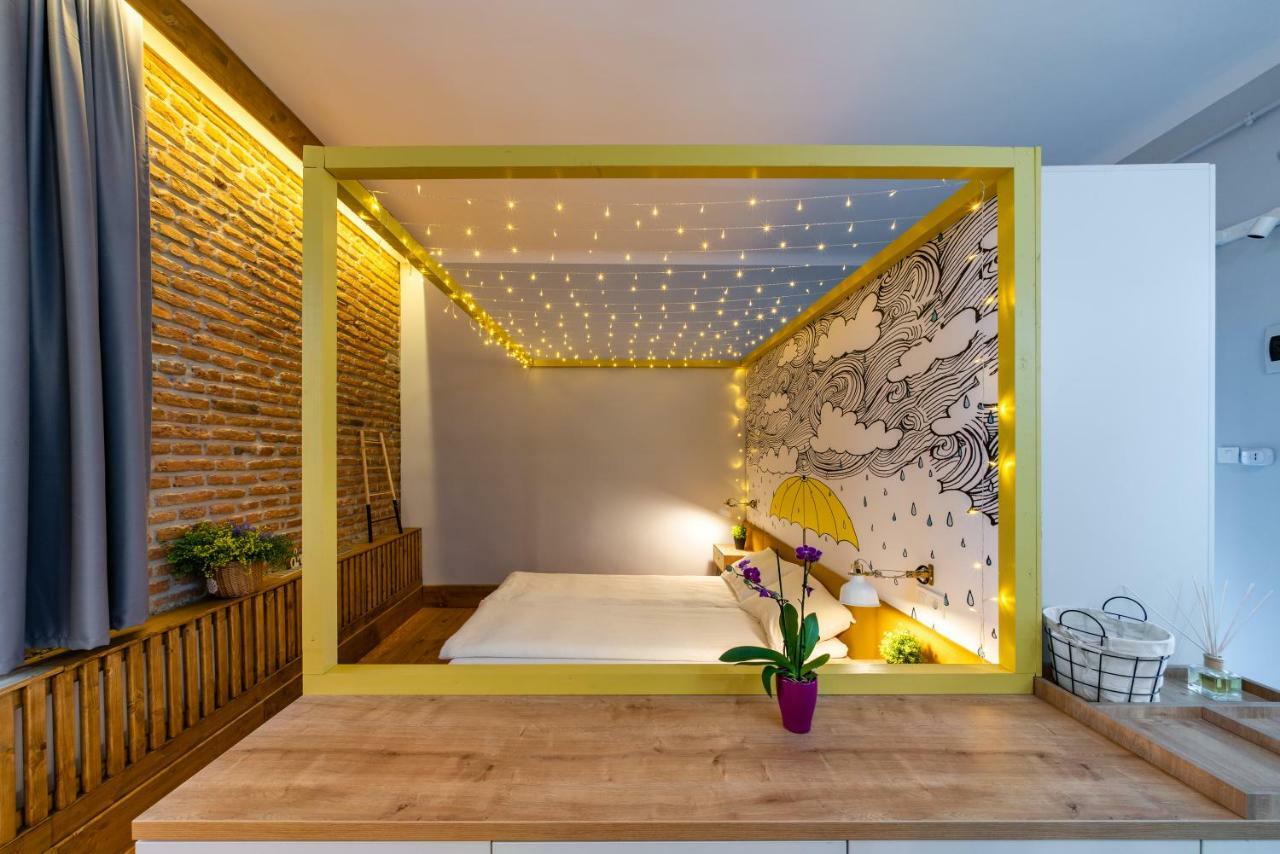 The Yellow Umbrella Studio Cluj-Napoca Extérieur photo